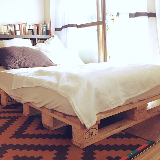 ユーロパレット ベッド周り Diy ベッドのインテリア実例 14 09 27 14 34 23 Roomclip ルームクリップ