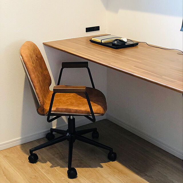 デスクチェア 椅子 オフィスチェア 疲れない テレワーク オフィス 疲れにくい チェア おしゃれ ワークチェア 木製 北欧 在宅 座面が低い