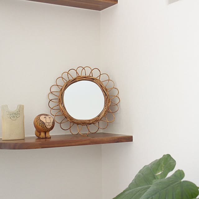 アラログ フラワー ミラー 鏡 Lサイズ 丸形 アンティーク風 花型 フラワー型 アンティークミラー アンティーク アンティークデザイン ミラー 鏡 壁掛けミラー 壁掛け 家具 雑貨 アンティーク家具 おしゃれ 玄関 レトロ モダン ポイント10倍 のレビュー クチコミとして