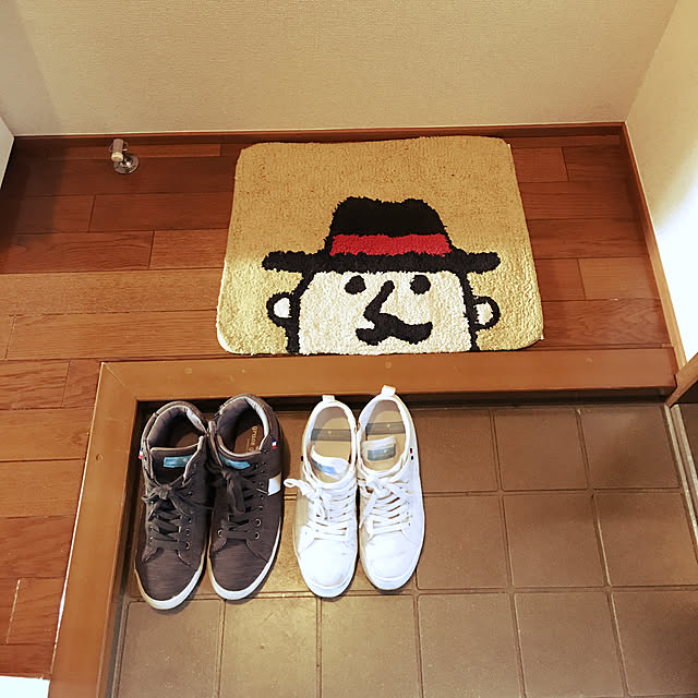 フレンズヒル マット ダニエルオジサン ダイカット ミニ レッド 45 45cm Ys 326 85のレビュー 口コミとして参考になる投稿1枚