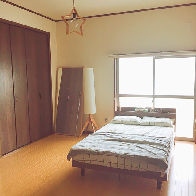 写真付きレビュー ニトリ 水貼りuvカット窓フィルム Gy 90x90 の通販商品 口コミ情報 Roomclipショッピング