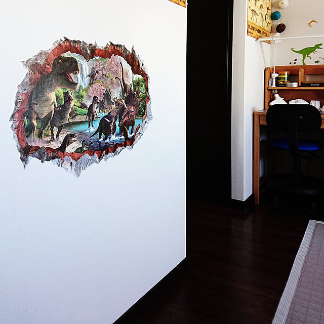 ウォールステッカー ウォールシール 3d 立体 貼ってはがせる 恐竜 ダイナソー トリックアート だまし絵 飛び出す 壁紙 壁面装飾 壁装飾 装飾 飾のレビュー クチコミとして参考になる投稿1枚 Roomclip ルームクリップ ウォールステッカー ウォールシール 3d 立体 貼ってはがせる 恐竜 ダイナソー トリックアート だまし絵 飛び出す 壁紙 壁面装飾 壁装飾 装飾 飾のレビュー クチコミとして参考になる投稿1枚 Roomclip ルームクリップ