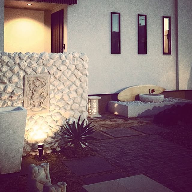 玄関 入り口 バリ風 サーフテイストをプラスしていきたい 照明 サーフボード などのインテリア実例 15 02 19 18 05 16 Roomclip ルームクリップ