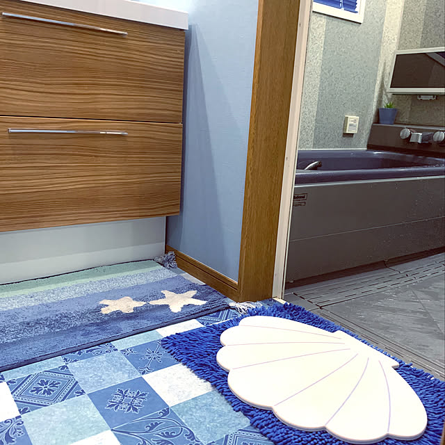 写真付きレビュー ニトリ 珪藻土使用バスマット シェル の通販商品 口コミ情報 Roomclipショッピング