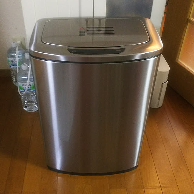 Costco コストコ Eko 自動開閉 センサーステンレス ゴミ箱 47l 送料無料 ごみ箱のレビュー クチコミとして参考になる投稿3枚 Roomclip Item