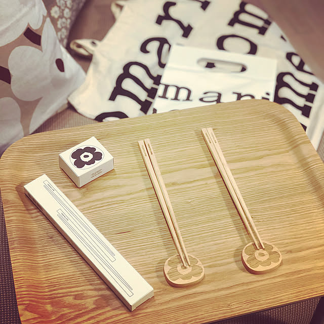 100円引きクーポン 対象 Marimekko マリメッコ お箸 ベージュ チョップスティック 2 2 ペア セット Chopsticks 2 2 Pairs Set レディース メンズ 食事 ブランド プレゼント ギフト キッチン インテリア 贈り物 木 和 日本食 北欧 雑貨 シンプルのレビュー