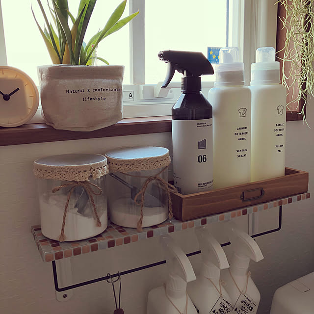 洗濯洗剤用ボトル Laundry 洗濯洗剤ディスペンサー 洗剤 ランドリーボトル 詰替え用ボトル スリム 詰め替え 洗剤のレビュー クチコミとして参考になる投稿17枚 Roomclipショッピング