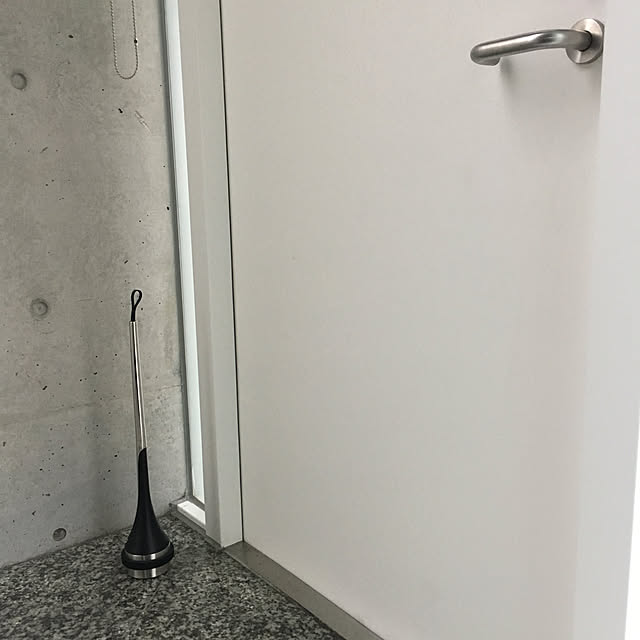 写真付きレビュー ドアストッパー Zack Argos ストッパー ドア用 ドア止め ドアロック スタンド 置き型 据え置き 玄関用 屋内 屋外 ホールド ステンレス おしゃれ 雑貨 かっこいい 上質 高級 ホテルライク 男前インテリア インダストリアル ドイツ デザイナーズ