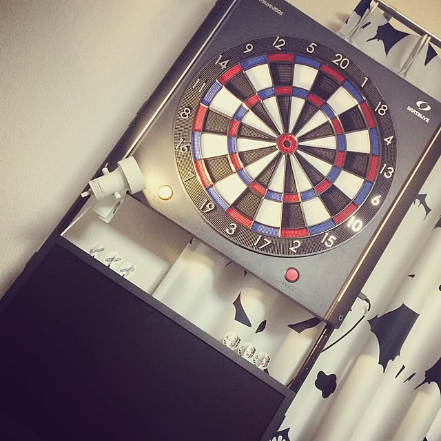 【写真付きレビュー】DARTSLIVE200S(ダーツライブ200S) (ダーツ ボード)の通販商品&口コミ情報 RoomClipショッピング