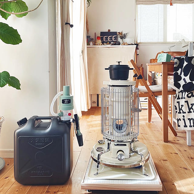 日本エー アイ シー 灯油ポンプ 品番 Bfpkp ポリカンポンプ 給油ポンプ アラジン Aladdin アラジンポンプ おしゃれ アラジンストーブ アラジン石油ストーブ 電池不要 おしゃれ 可愛い Takagi タカギのレビュー 口コミとして参考になる投稿33枚