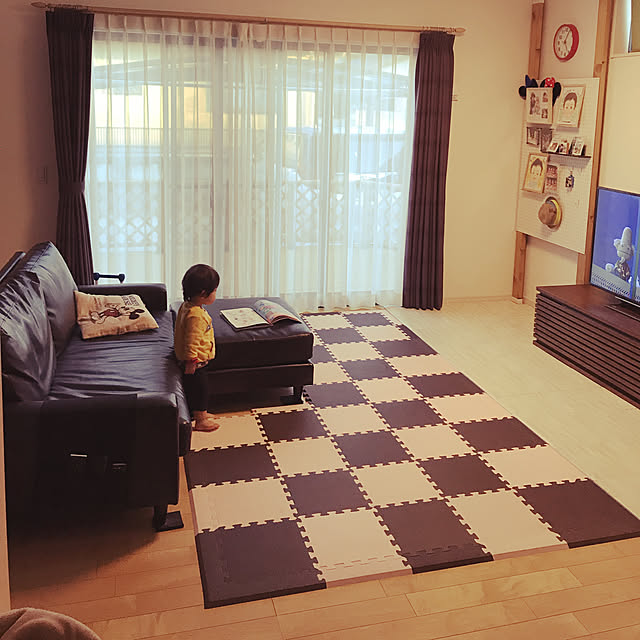ソファーのすべり止め ゴムマット 4枚 ブラック ズレない 一人掛け 二人掛け 動かない ズレ防止 アーランド クリックポスト メール便 送料無料 smtb td saitama h 45 bのレビュー クチコミとして参考になる投稿13枚 roomclip item