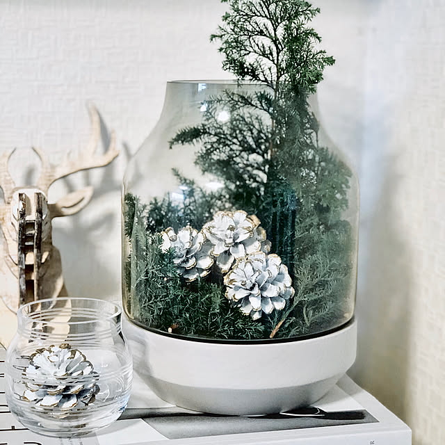 写真付きレビュー】MUUTO/ムート ELEVATED VASE/エレベイテッド・ベース花瓶/フラワーベース/エレベーテッド/水差し/北欧の通販商品口コミ情報  | RoomClipショッピング