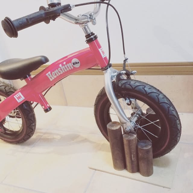 自転車置き場diy ストライダースタンド 玄関 入り口 ダイソー 子供自転車 などのインテリア実例 16 06 30 14 52 01 Roomclip ルームクリップ 自転車置き場diy ストライダースタンド 玄関 入り口 ダイソー 子供自転車 などのインテリア実例 16 06 30 14 52 01 Roomclip ルームクリップ