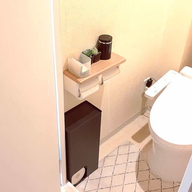 ニトリ 拭けるトイレマット ダイヤ のレビュー 口コミとして参考になる投稿18枚 Roomclip ルームクリップ