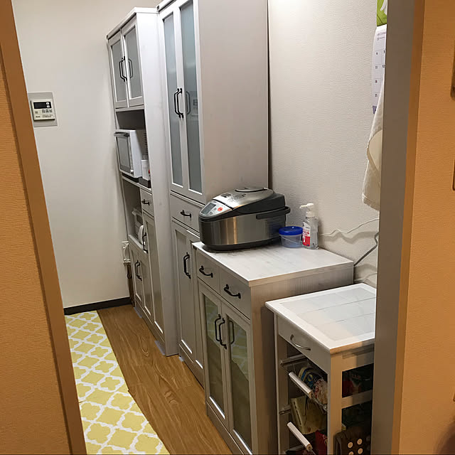 写真付きレビュー 食器棚 収納 ロータイプ キャビネット 北欧 ガラス 白 ナチュラル おしゃれ 木製 キッチン収納 引き出し リビング収納 Lu90 60ghの通販商品 口コミ情報 Roomclipショッピング