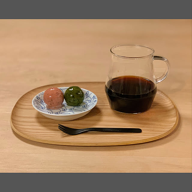写真付きレビュー】キントー KINTO トレイ ノンスリップ 26.5×22cm UNITEA ウィロー ( ユニティ トレー 滑らない 木製 お盆 おしゃれ 小さい 盆 角丸 滑り止め すべり止め カフェ 木目調 一人用 お茶 )の通販商品口コミ情報 | RoomClipショッピング 写真付きレビュー】キントー KINTO トレイ ノンスリップ 26.5×22cm UNITEA ウィロー ( ユニティ トレー 滑らない 木製 お盆 おしゃれ 小さい 盆 角丸 滑り止め すべり止め カフェ 木目調 一人用 お茶 )の通販商品口コミ情報 | RoomClipショッピング