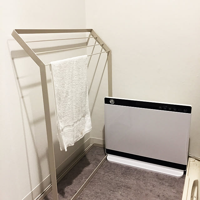 バスタオル ハンガー タオルハンガー バスタオル掛け Nsp タオルスタンド L 物干し タオル干し 部屋干し Sale Btのレビュー クチコミとして参考になる投稿36枚 Roomclip Item