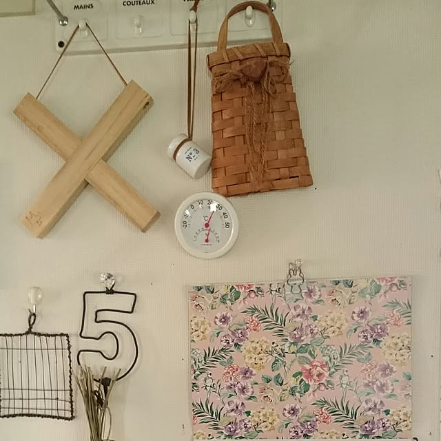 お鍋の下のかわいいクロス 木製手作り クロス鍋敷き 鍋敷き 北欧 木製 おしゃれ 鍋しき 木 おしゃれ インテリア かわいい クロス メープル ウォールナット ウォルナット 北欧雑貨 木製 鍋敷き 北欧 なべしき おしゃれ かわいいのレビュー クチコミとして参考になる投稿