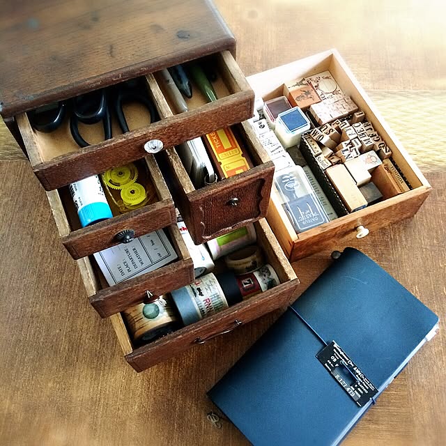 写真付きレビュー ノート トラベラーズノート ブルーエディション パンナム 無罫ノート パンナム Panam Traveler S Notebook ノート 無地 無罫 航空会社 アメリカ 世界 旅 文房具 ビートルズ 旅客機 レトロ ビンテージ かっこいい かわいい 期間限定 シンプル 男性 写真付きレビュー ノート トラベラーズノート ブルーエディション パンナム 無罫ノート パンナム Panam Traveler S Notebook ノート 無地 無罫 航空会社 アメリカ 世界 旅 文房具 ビートルズ 旅客機 レトロ ビンテージ かっこいい かわいい 期間限定 シンプル 男性
