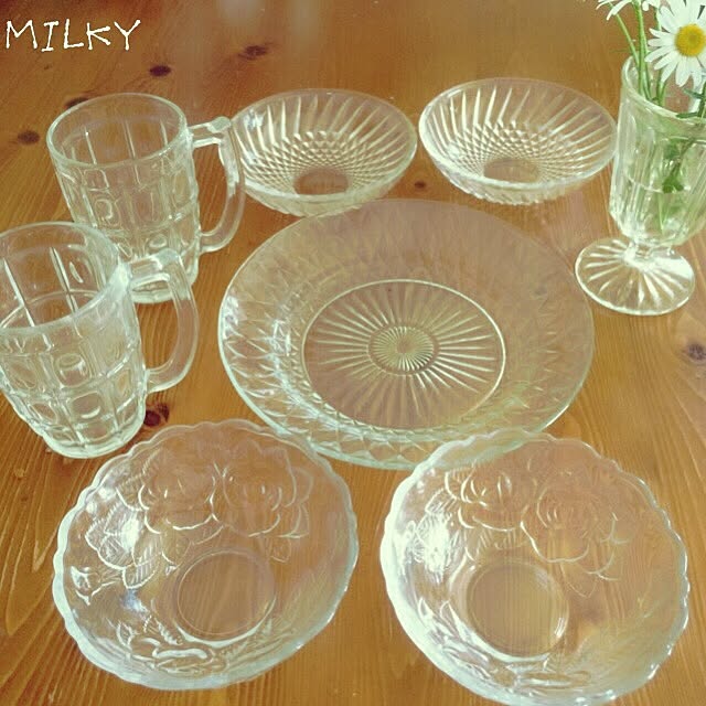 机 ガラス食器 セリア 中古住宅 築40年以上 などのインテリア実例 17 05 22 14 47 50 Roomclip ルームクリップ