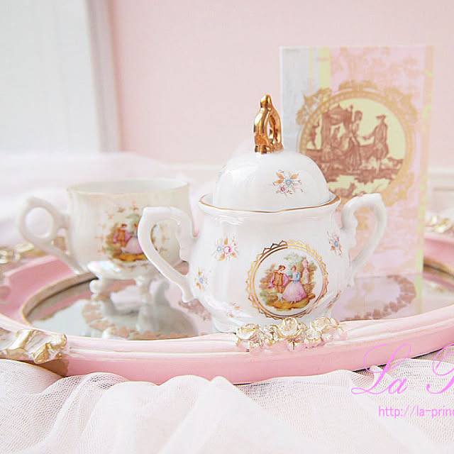 おしゃれ ガラス製ティーカップ 4点セット 薔薇 姫系 洋食器 コーヒーカップ ティーセット ゴージャス フェミニン Fucoa Cl おしゃれ ガラス製ティーカップ 4点セット 薔薇 姫系 洋食器 コーヒーカップ ティーセット ゴージャス フェミニン Fucoa Cl