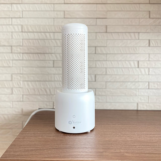 除湿機1位獲得 コンパクト 無電源 水捨て無し サイレント Yoitasコンパクト除湿機 クローゼット 除湿器 小型 押入れ シンク下 靴箱 静音 無音 湿気 ミニ 送料無料 ヨイタス のレビュー クチコミとして参考になる投稿7枚 Roomclip ルームクリップ