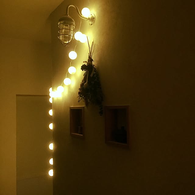 Pse取得 スイッチ付き Led コットンボールランプ クッカ Kukka インテリア ガーランド 間接照明 かわいい おしゃれ 壁 雑貨 飾り オーナメントボール パーティー リビング 居間用 照明器具 電気 イルミネーション ツリー のレビュー クチコミとして参考になる投稿10枚 Pse取得 スイッチ付き Led コットンボールランプ クッカ Kukka インテリア ガーランド 間接照明 かわいい おしゃれ 壁 雑貨 飾り オーナメントボール パーティー リビング 居間用 照明器具 電気 イルミネーション ツリー のレビュー クチコミとして参考になる投稿10枚