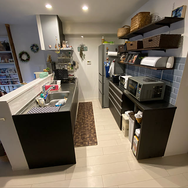 クリナップ ラクエラ Rakuera フラット対面 壁付i型 2440mm スライド収納 システムキッチンのレビュー クチコミとして参考になる投稿1枚 Roomclip ルームクリップ