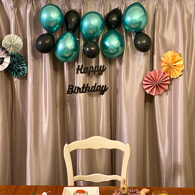 木製 ガーランド 誕生日 パーティー 1歳 100日 飾り 筆記体 ブラック ダーク モノトーン Happybirthday 飾り付け Happybirthday ハッピーバースディ パーティーグッズ インテリア 木 ウッド パーティ 送料無料 Ycm Regaloのレビュー クチコミとして参考になる投稿3枚