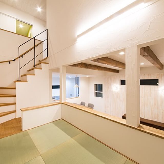 中二階和室 中二階 部屋全体 漆喰壁 吹き抜け などのインテリア実例 17 05 27 00 17 55 Roomclip ルームクリップ