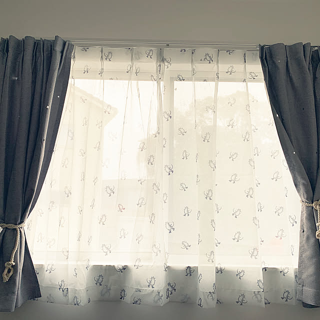 写真付きレビュー カーテン 星柄 子供部屋 オーダーカーテン 送料無料 グレー 1枚 北欧 宇宙 星空 幅60 100cm 丈1 260cm 飾り 遮熱 透かし彫り 4色 無地 おしゃれ 新生活 ベージュ 寝室 かわいい サンプル Curtain Uv 男の子の通販商品 口コミ情報 Roomclip 写真付きレビュー カーテン 星柄 子供部屋 オーダーカーテン 送料無料 グレー 1枚 北欧 宇宙 星空 幅60 100cm 丈1 260cm 飾り 遮熱 透かし彫り 4色 無地 おしゃれ 新生活 ベージュ 寝室 かわいい サンプル Curtain Uv 男の子の通販商品 口コミ情報 Roomclip