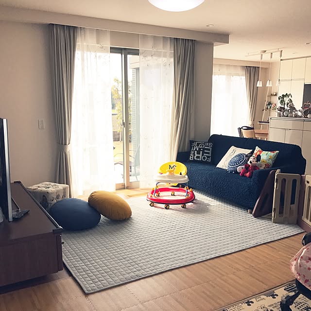 ラグ ラグマット 洗える 0 250 北欧 キルトラグ キルティングラグ ホットカーペット対応 キルティング キルト スウェット スウェットラグ かわいい おしゃれ 0 250cm グレー ネイビー グリーン 緑 洗えるラグのレビュー クチコミとして参考になる投稿26枚