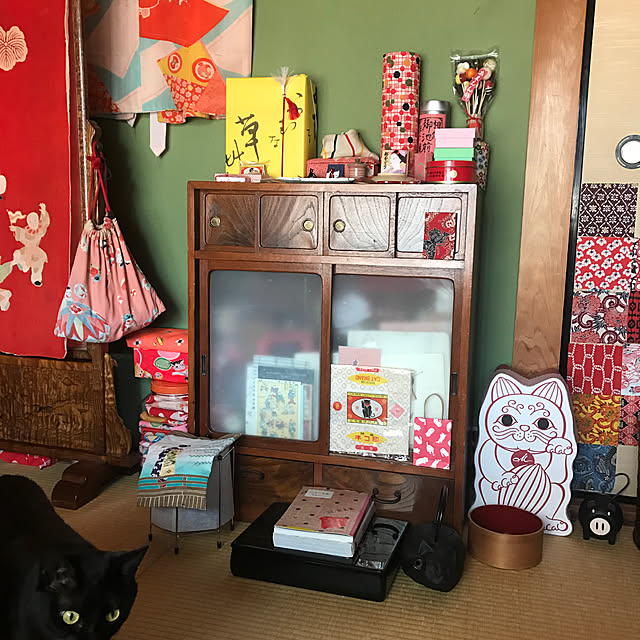 写真付きレビュー 京都 の 型染和紙 で作った 茶缶 100g用 茶筒 おしゃれ かわいい お茶の葉 緑茶 紅茶 コーヒーあす楽 和紙 古典柄 民芸入学祝い 就職祝い 父の日 送料無料 ママ割 おすすめ 敬老の日 プレゼント ギフトの通販商品 口コミ情報 Roomclipショッピング