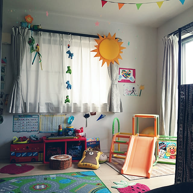 イケア Ikea Storabo ラグ グリーン 75x133 Cm キッズプレイマット トミカ プラレールのレビュー 口コミとして参考になる投稿12枚 Roomclip ルームクリップ イケア Ikea Storabo ラグ グリーン 75x133 Cm キッズプレイマット トミカ プラレールのレビュー 口コミとして参考になる投稿12枚 Roomclip ルームクリップ