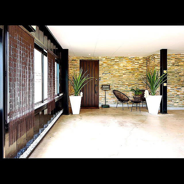 バリ島 プランター 高さ80cm 植木鉢 エクステリア用品ガーデニング 植栽をおしゃれにのレビュー クチコミとして参考になる投稿37枚 Roomclip ルームクリップ