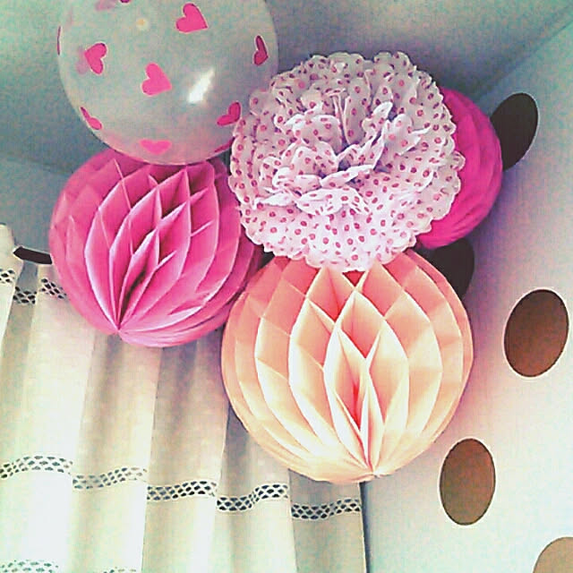 30センチ ポンポンハニカムボールペーパーハニカムパーティグッズディスプレイフレンチ インテリアパーティ 飾り 紙 ボールパピエポンポン02p18jun16のレビュー クチコミとして参考になる投稿8枚 Roomclip ルームクリップ