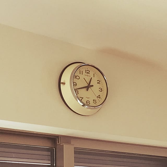 ギフト/プレゼント/ご褒美] PACIFIC FURNITURE SERVICE 防塵時計