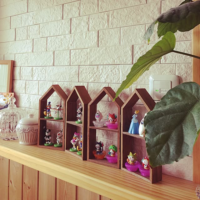 写真付きレビュー フルタ製菓 チョコエッグ ディズニーキャラクター 4 10個入 Box 食玩 チョコレート の通販商品 口コミ情報 Roomclipショッピング