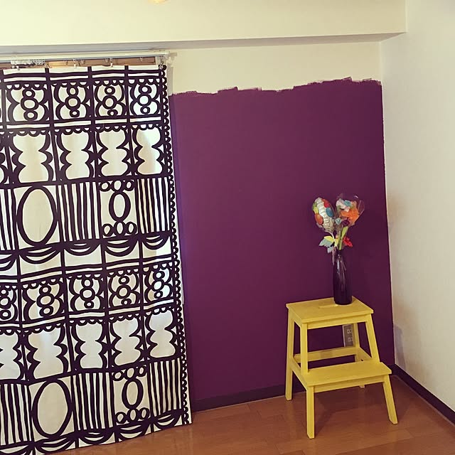 いはこちら 塗料 ペンキ 壁紙の上から塗れる人にやさしい水性ペイント J Colour Jカラー 4l 琥珀色 こはくいろ Jy 3b Jy 3b400 Diyshop Resta Paypayモール店 通販 Paypayモール させて