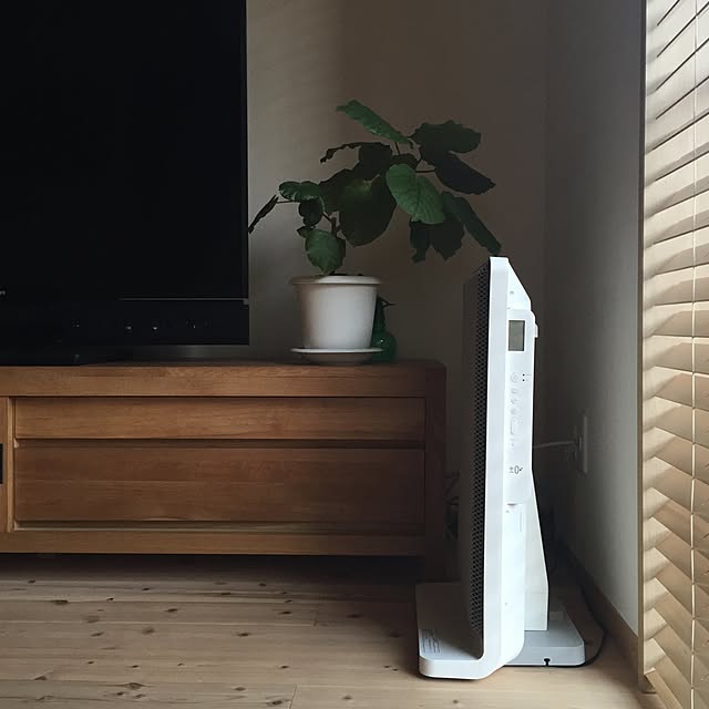 プラマイゼロ パネルヒーター Xhp C0 Lh ライトグレーのレビュー クチコミとして参考になる投稿6枚 Roomclip Item プラマイゼロ パネルヒーター Xhp C0 Lh ライトグレーのレビュー クチコミとして参考になる投稿6枚 Roomclip Item