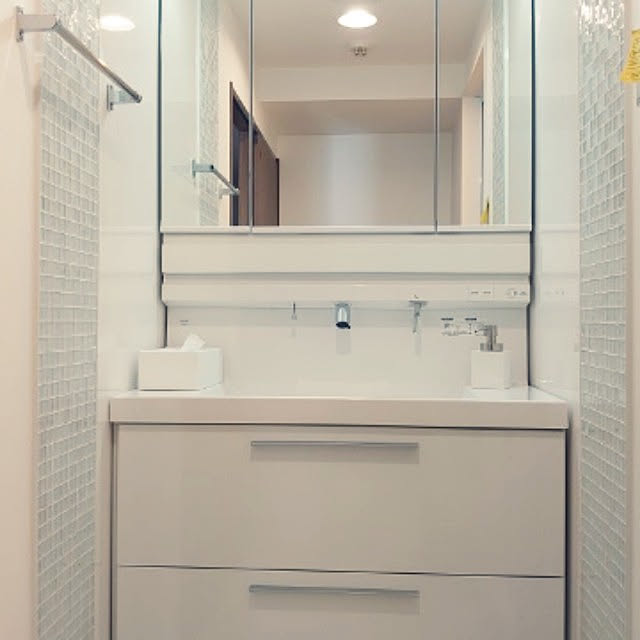 バス トイレ Lixil Lixil タイル エルシィ リクシル 洗面台のインテリア実例 21 02 07 12 31 48 Roomclip ルームクリップ