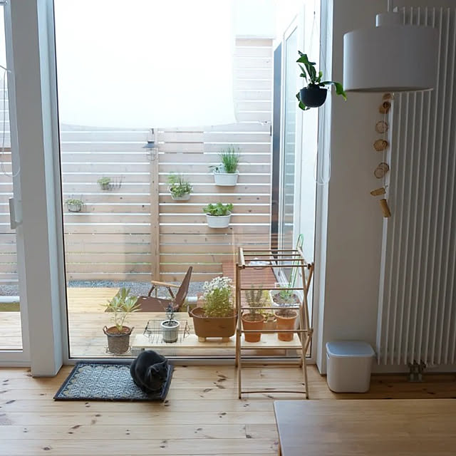 限定価格 6 27迄 日よけ シェード 撥水 195 240cm 紫外線 96 カット Uv対策 気温上昇13 4 抑制 日よけシェード おしゃれ スクリーン オーニング 目隠し サンシェード 窓 ベランダ 雨よけ 2m 大きい 大型 防水 タープ 日除け 樅のレビュー クチコミとして参考に