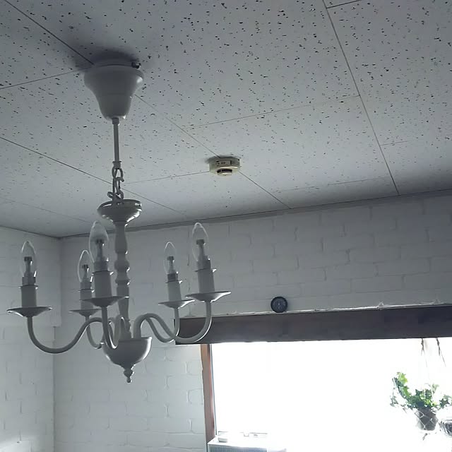 シャンデリア ホワイト 白 おしゃれ Led 対応 Tiramisu ペンダントライト 北欧 アンティーク 5灯 レトロ シンプル シーリングライト アイアン 照明 天井 リビング ダイニング キッチン 玄関 モダン ゴージャス 可愛い カフェ風 ロココ フレンチ カントリーのレビュー