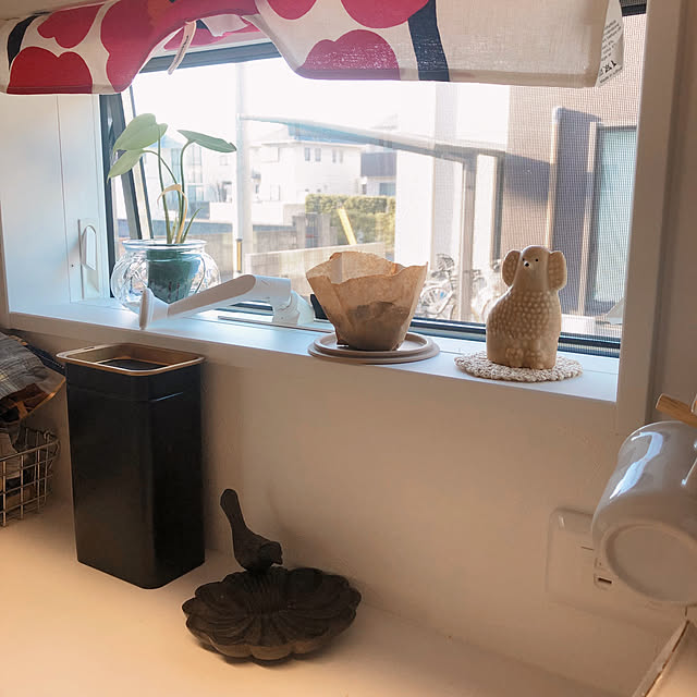 リサラーソン プードル ミニ 置物 リサ ラーソン ミニケンネル ブラウン 動物 Lisalarson Lisa Larson Mini Kennel Poodle 犬 陶器 北欧 オブジェのレビュー クチコミとして参考になる投稿4枚