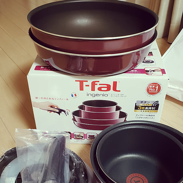 ティファール フライパンセット インジニオ ネオ ハードチタニウム プラス セット9 L T Fal キッチン用品 フライパン ウォックパン ソースパン 蔵元屋のレビュー クチコミとして参考になる投稿14枚 Roomclip Item