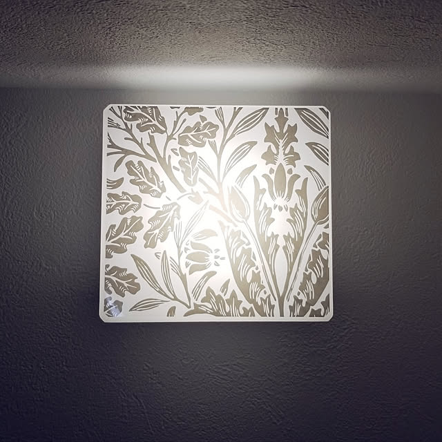 窓 ガラスフィルム 目隠し シート フィルム おしゃれ ガラスシート シール ステッカー 浴室 目隠しフィルム 花柄 目隠しシート モダン レトロ シール ステンドガラス ウィンドウフィルム Uvカット 植物 窓用 出窓 腰窓 綺麗 かわいい 葉 カフェのレビュー クチコミとして