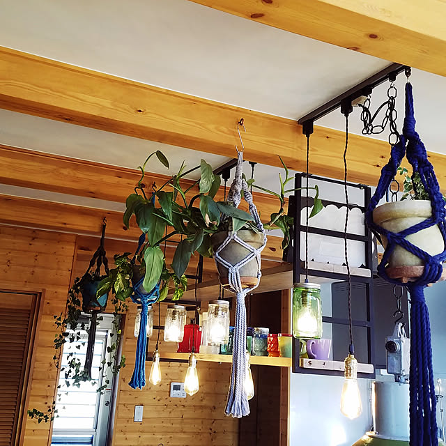 アイアン 天井 吊り下げ 棚 吊り棚 吊棚 棚受け フレーム シェルフ 黒 つや消し ブラック 4段 職人手作り 日本製 アイアンブラケット アンティーク 金具 Diyのレビュー クチコミとして参考になる投稿14枚 Roomclip ルームクリップ