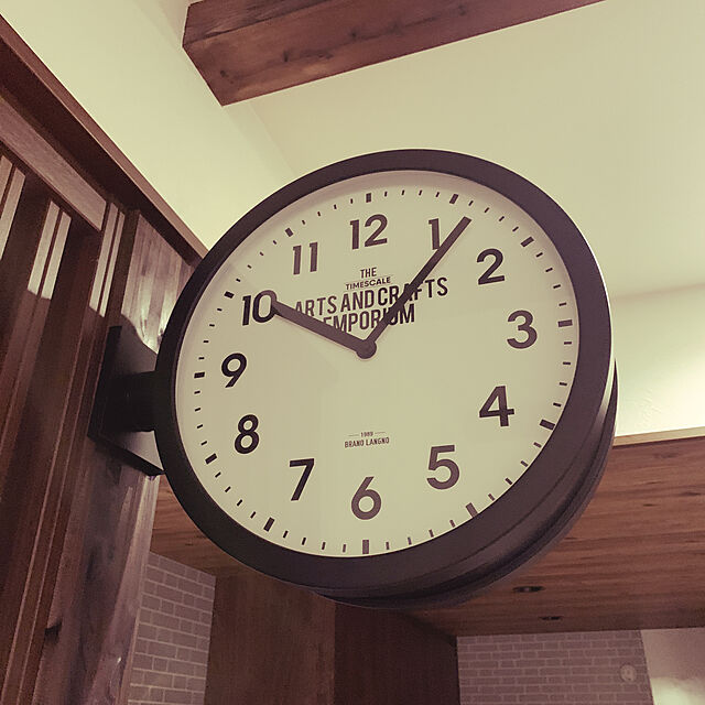 壁掛け時計 Robeston ロベストン 掛け時計 おしゃれ 北欧 クール モノトーン 掛時計 置時計 インテリア ダブルフェイス ウォールクロック 両面に文字盤のある特徴的な壁掛け時計 あす楽 のレビュー クチコミとして参考になる投稿14枚
