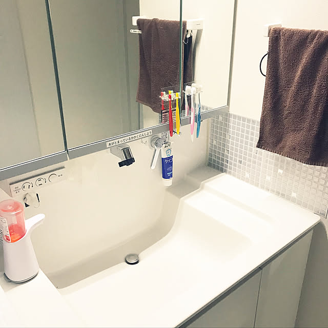 ニトリ シールフック 歯ブラシホルダー 2本用 のレビュー 口コミとして参考になる投稿7枚 Roomclip Item ニトリ シールフック 歯ブラシホルダー 2本用 のレビュー 口コミとして参考になる投稿7枚 Roomclip Item