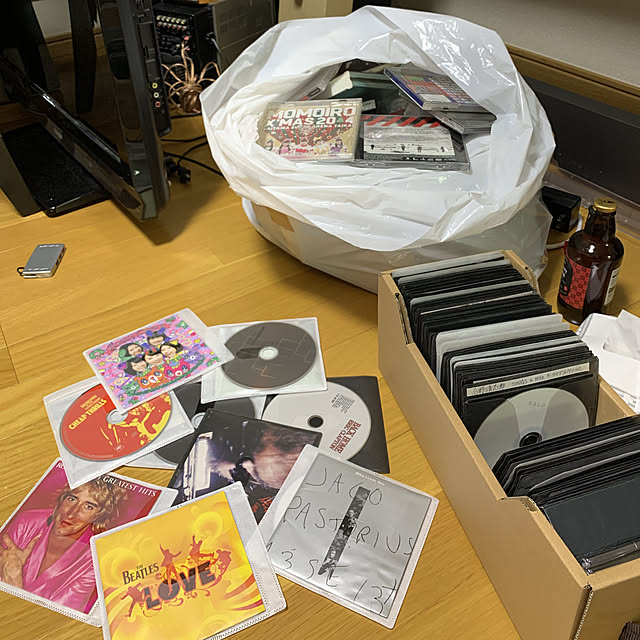 ダンボール雑貨 クラフト Cd収納ボックス 4個セット ダンボール製 完成品 のレビュー 口コミとして参考になる投稿2枚 Roomclip ルームクリップ